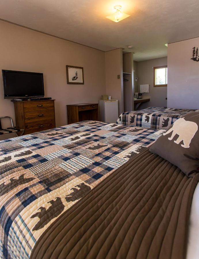 Bear Tracks Inn ไลออนส์เฮด ภายนอก รูปภาพ